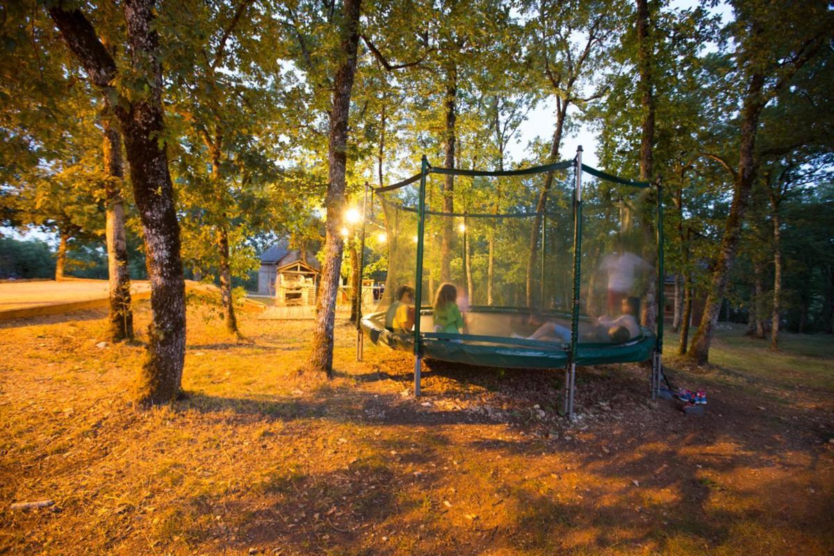 Le Bois De Faral 호텔 Le Bastit 외부 사진